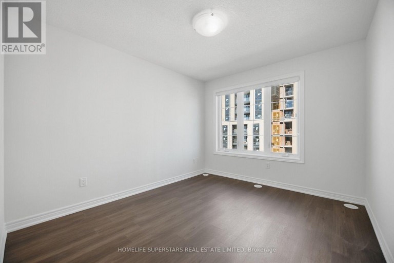 7 - 2205 LILLYKIN STREET, Oakville (RO River Oaks), Ontario, L6H0X6