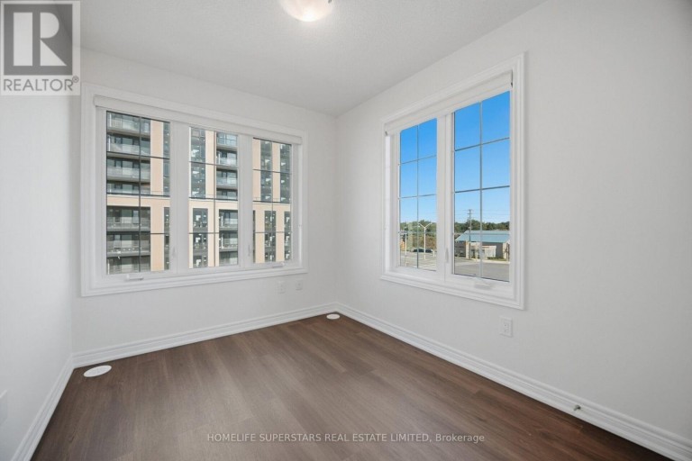7 - 2205 LILLYKIN STREET, Oakville (RO River Oaks), Ontario, L6H0X6