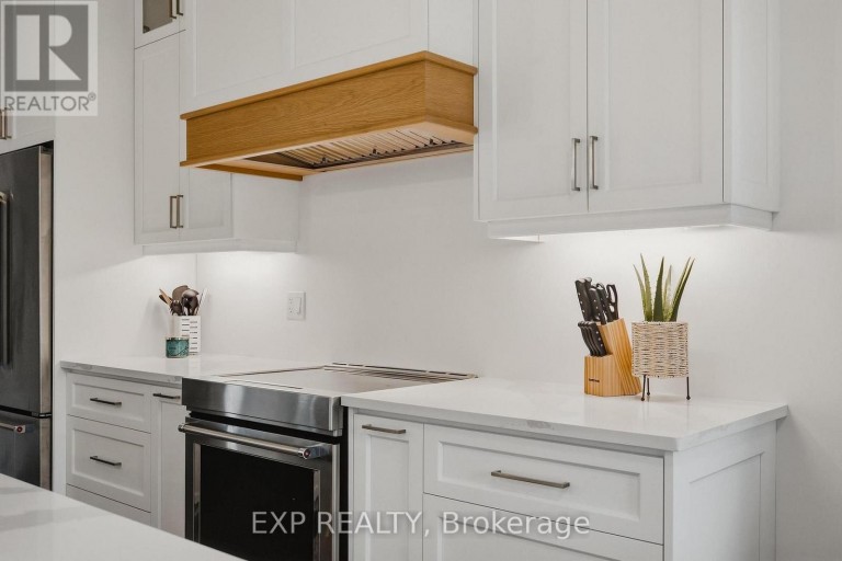MAIN LEVEL - 278 GROSVENOR STREET S, Saugeen Shores, Ontario, N0H2L0