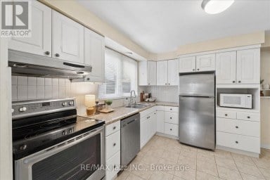 241 VIEWMOUNT STREET Oshawa (Donevan) Ontario photo 15