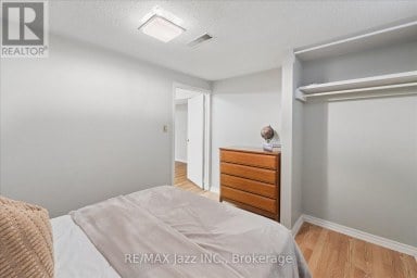 241 VIEWMOUNT STREET Oshawa (Donevan) Ontario photo 36