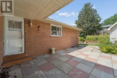 241 VIEWMOUNT STREET Oshawa (Donevan) Ontario photo 40