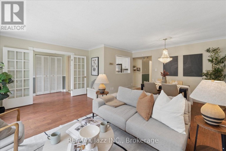 241 VIEWMOUNT STREET, Oshawa (Donevan), Ontario, L1H7C2
