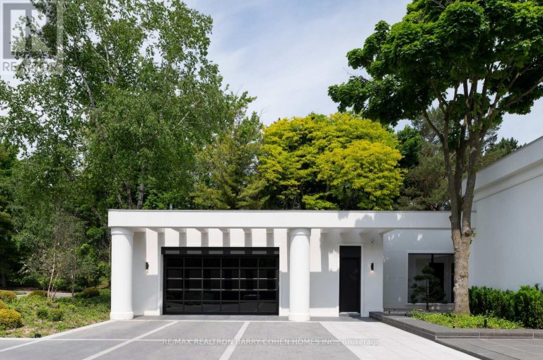45 PARK LANE CIRCLE, Toronto (Bridle Path-Sunnybrook-York Mills), Ontario, M3C2N3