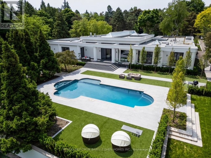 45 PARK LANE CIRCLE, Toronto (Bridle Path-Sunnybrook-York Mills), Ontario, M3C2N3