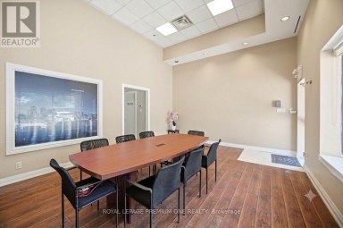 2 - 16 SIMS CRESCENT Richmond Hill (Beaver Creek Business Park) Ontario photo 7