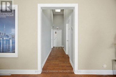 2 - 16 SIMS CRESCENT Richmond Hill (Beaver Creek Business Park) Ontario photo 8