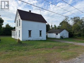 62 Queen ST Thessalon Ontario photo 2