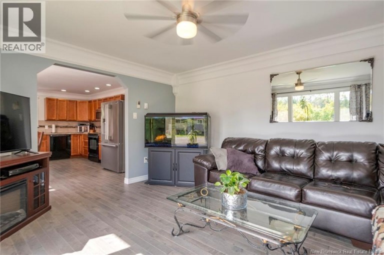 49 Fox Hill Road, Saint John, New Brunswick, E2M7M5