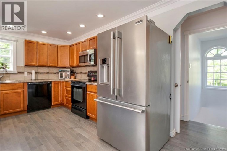 49 Fox Hill Road, Saint John, New Brunswick, E2M7M5