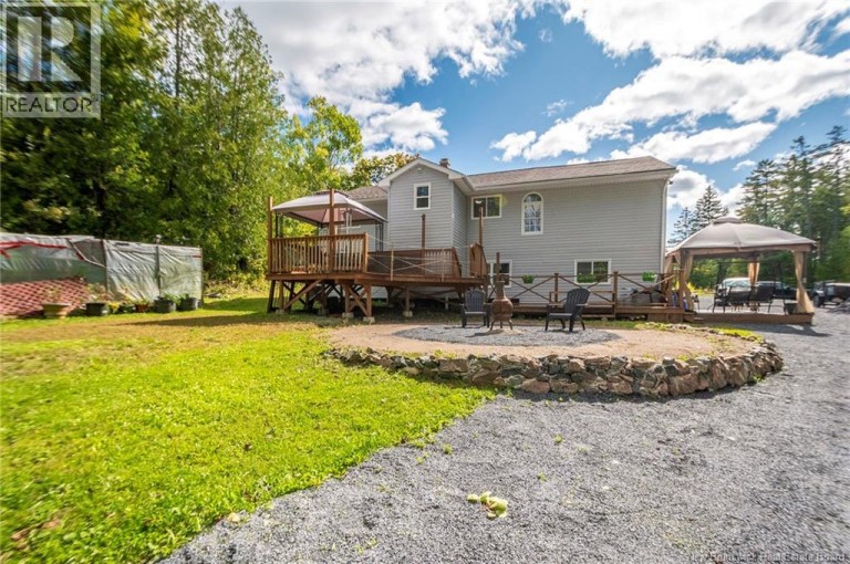 49 Fox Hill Road, Saint John, New Brunswick, E2M7M5