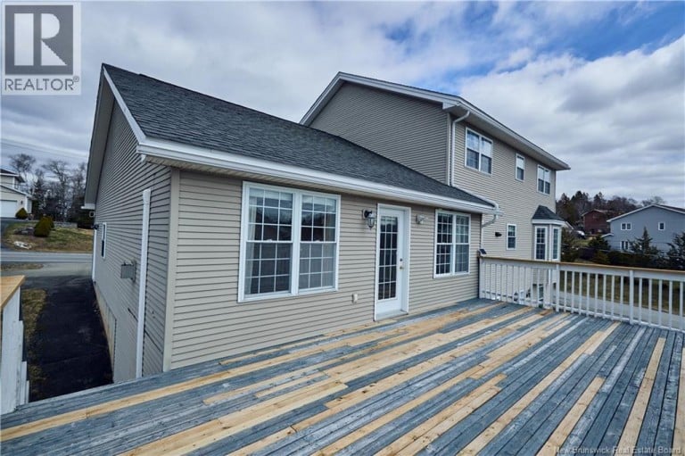 77 Cedarwood Drive, Saint John, New Brunswick, E2K5P5