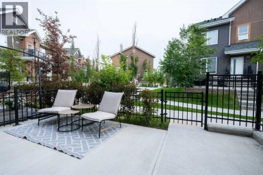 156 Livingston Common NE Calgary Alberta photo 30
