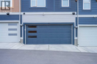156 Livingston Common NE Calgary Alberta photo 4