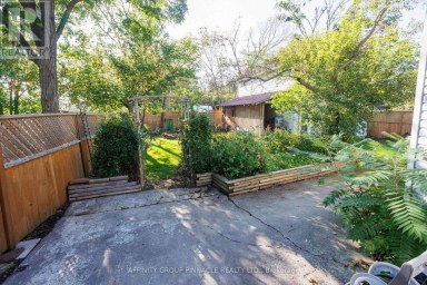 18 CLIFTON STREET Kawartha Lakes (Fenelon Falls) Ontario photo 35
