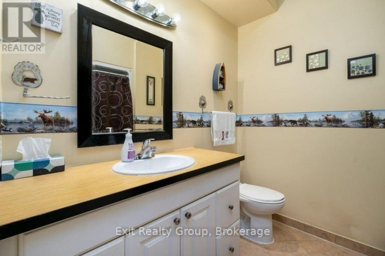 10435 HIGHWAY 41, Addington Highlands (Addington Highlands), Ontario, K0H1Z0