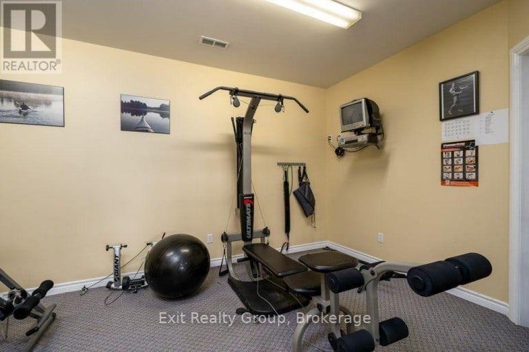 10435 HIGHWAY 41, Addington Highlands (Addington Highlands), Ontario, K0H1Z0