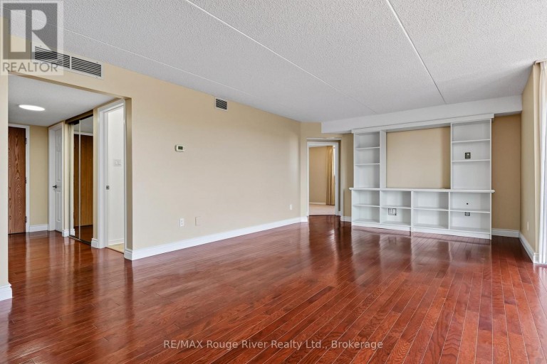 402 - 1 QUEEN STREET, Cobourg, Ontario, K9A1M8