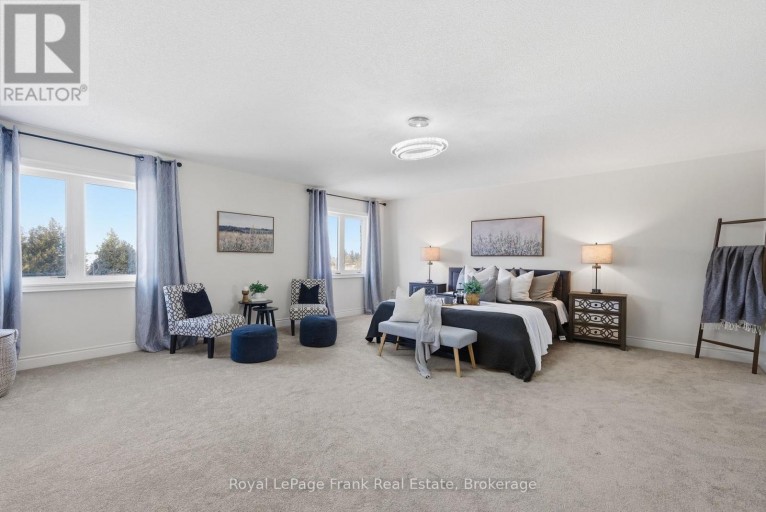 60 HENNESSEY CRESCENT, Kawartha Lakes (Lindsay), Ontario, K9V0P3