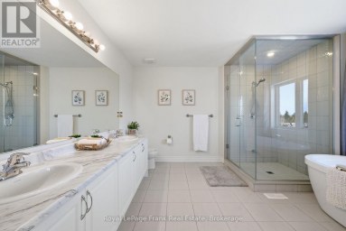 60 HENNESSEY CRESCENT Kawartha Lakes (Lindsay) Ontario photo 28