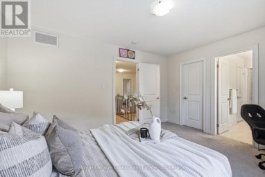 60 HENNESSEY CRESCENT Kawartha Lakes (Lindsay) Ontario photo 31