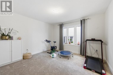 60 HENNESSEY CRESCENT Kawartha Lakes (Lindsay) Ontario photo 33