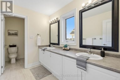 60 HENNESSEY CRESCENT Kawartha Lakes (Lindsay) Ontario photo 37