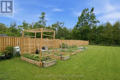 60 HENNESSEY CRESCENT Kawartha Lakes (Lindsay) Ontario photo 45