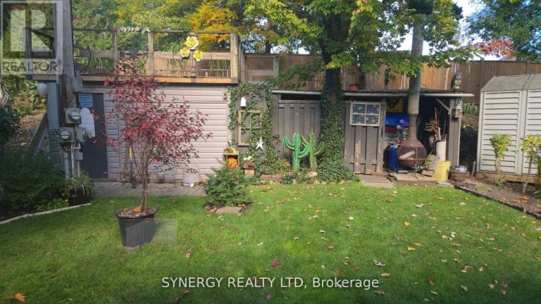 24749 PARK STREET, Strathroy-Caradoc (SW), Ontario, N7G1P4