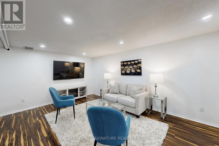 76 - 700 HARMONY ROAD N, Oshawa (Pinecrest), Ontario, L1K1S2