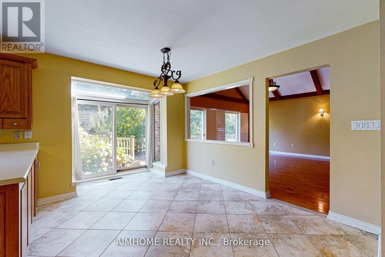 12301 KEELE STREET E, Vaughan, Ontario, L6A2B3