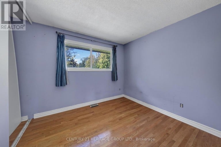 33 MINONEN ROAD, Georgina (Baldwin), Ontario, L0C1L0