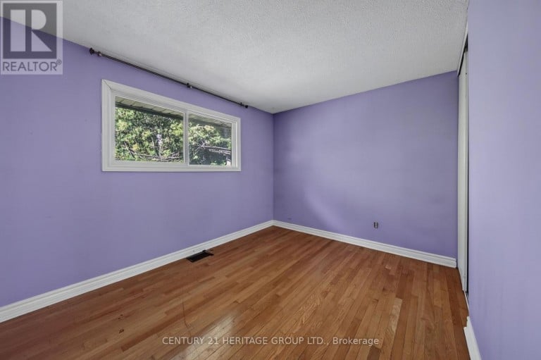 33 MINONEN ROAD, Georgina (Baldwin), Ontario, L0C1L0