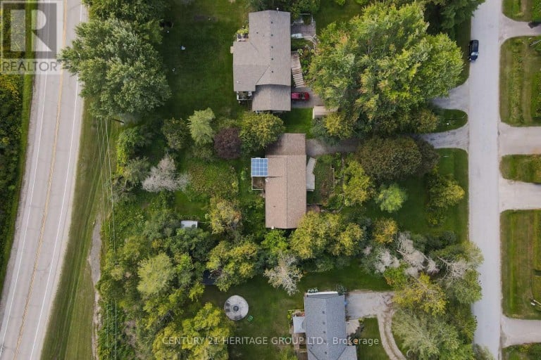 33 MINONEN ROAD, Georgina (Baldwin), Ontario, L0C1L0