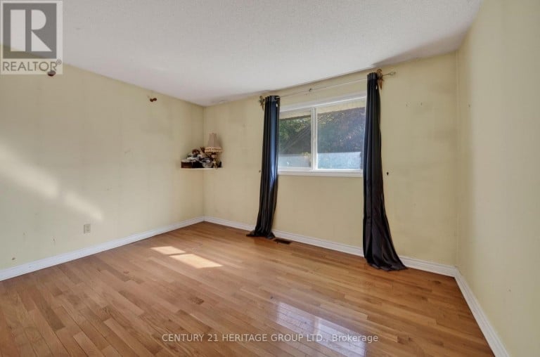 33 MINONEN ROAD, Georgina (Baldwin), Ontario, L0C1L0