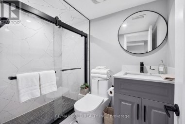 70 MALDIVES CRESCENT Brampton (Vales of Castlemore) Ontario photo 41