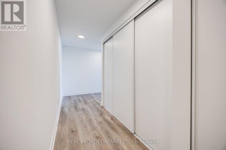 1602 - 86 DUNDAS STREET E, Mississauga (Cooksville), Ontario, L5A0B1