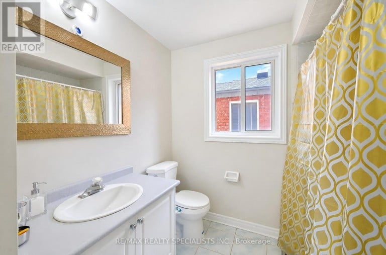 12 MOUNTAIN GORGE ROAD, Brampton (Sandringham-Wellington), Ontario, L6R2X6