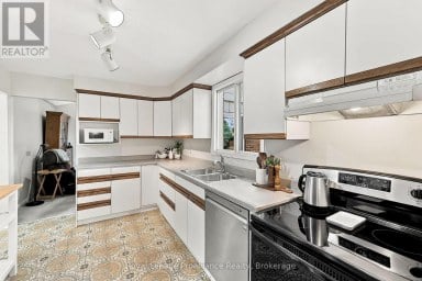 790 NORTHWOOD DRIVE Cobourg Ontario photo 13