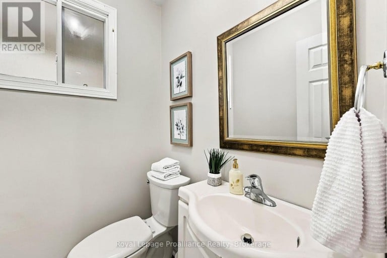 790 NORTHWOOD DRIVE, Cobourg, Ontario, K9A4W3