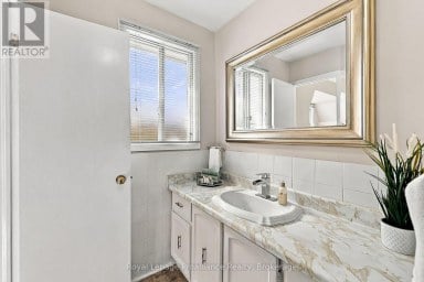 790 NORTHWOOD DRIVE Cobourg Ontario photo 25