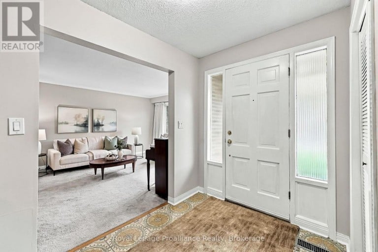 790 NORTHWOOD DRIVE, Cobourg, Ontario, K9A4W3