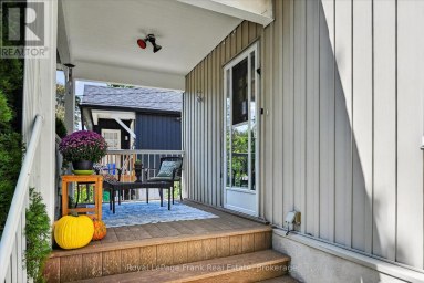 404 LONDON STREET Peterborough (Town Ward 3) Ontario photo 3