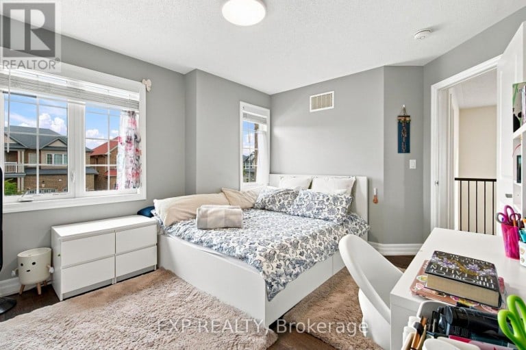 39 PURDY PLACE, Clarington (Bowmanville), Ontario, L1C0V2