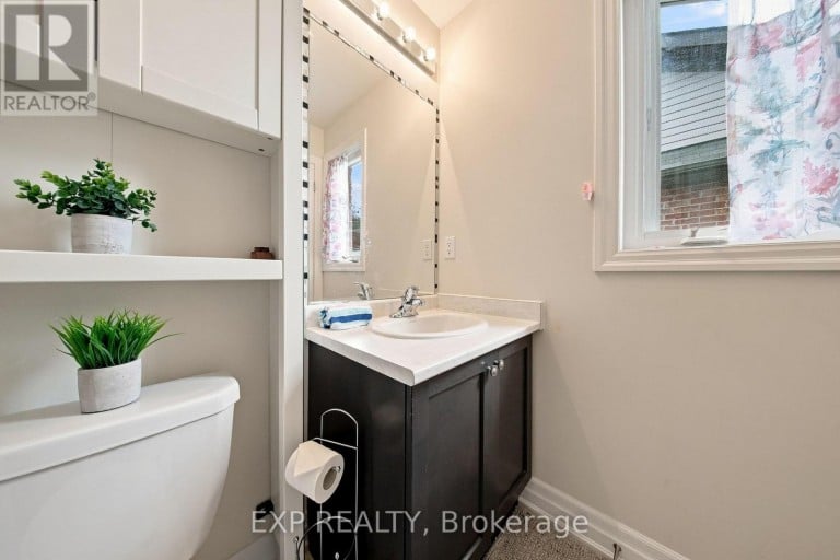 39 PURDY PLACE, Clarington (Bowmanville), Ontario, L1C0V2