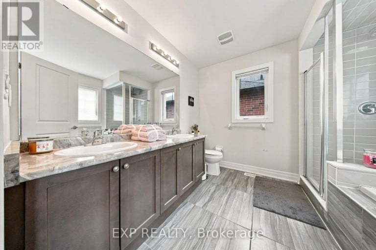 39 PURDY PLACE, Clarington (Bowmanville), Ontario, L1C0V2