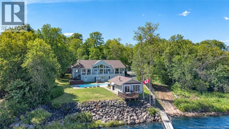 200 Inglewood Drive, Grand Bay-westfield, New Brunswick (id Nb147807)