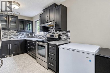 9449 69 Avenue Grande Prairie Alberta photo 2