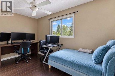 9449 69 Avenue Grande Prairie Alberta photo 26