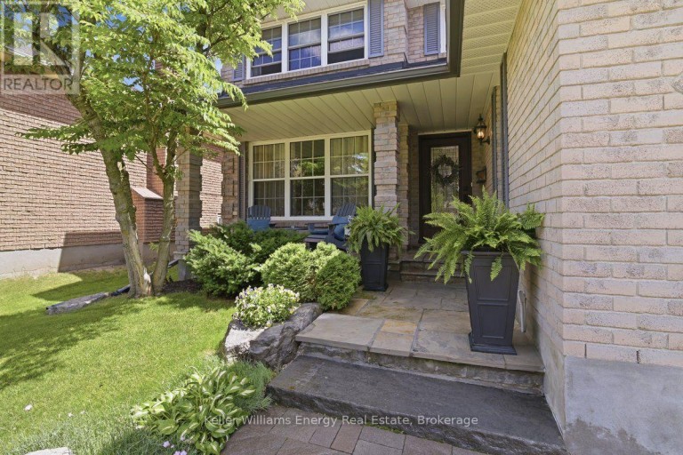 760 SUNDANCE CIRCLE, Oshawa (Northglen), Ontario, L1J8B7